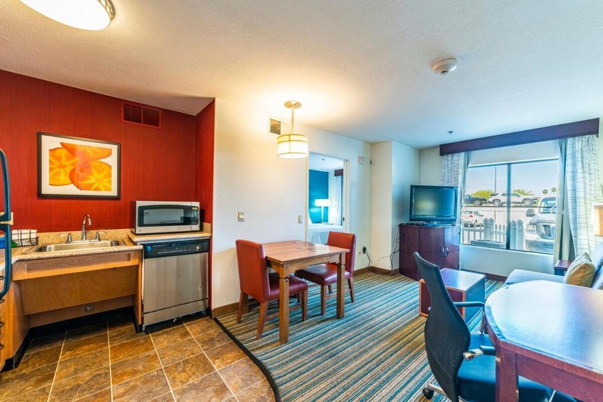 Metro Phx 1Bd Exterior Entry With Heated Pool, Bbq, Dog Park, Bbq Pets Allowed Phoenix Eksteriør billede