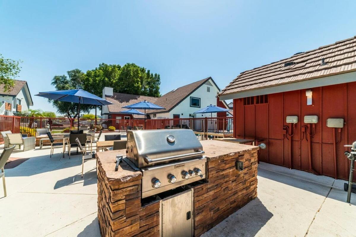 Metro Phx 1Bd Exterior Entry With Heated Pool, Bbq, Dog Park, Bbq Pets Allowed Phoenix Eksteriør billede
